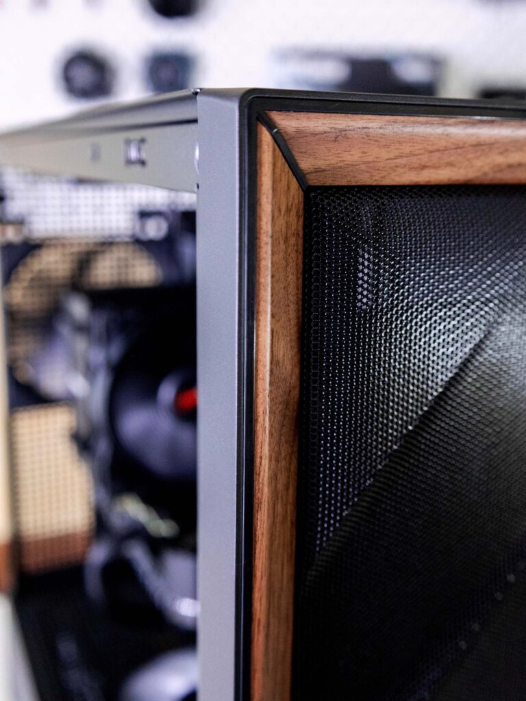 PC_Antec_wood