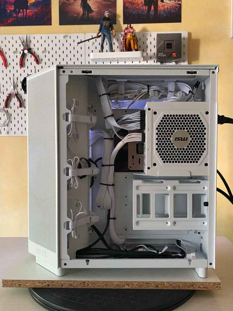 H6_Flow_RTX5070Ti_White_Cable