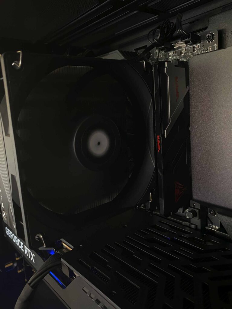 PC_Bequiet_FLUUBLACK_Christophe_5