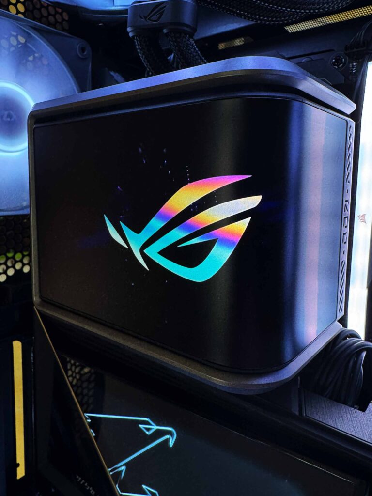 H9Flow_RTX5080AIO_Catalin_6