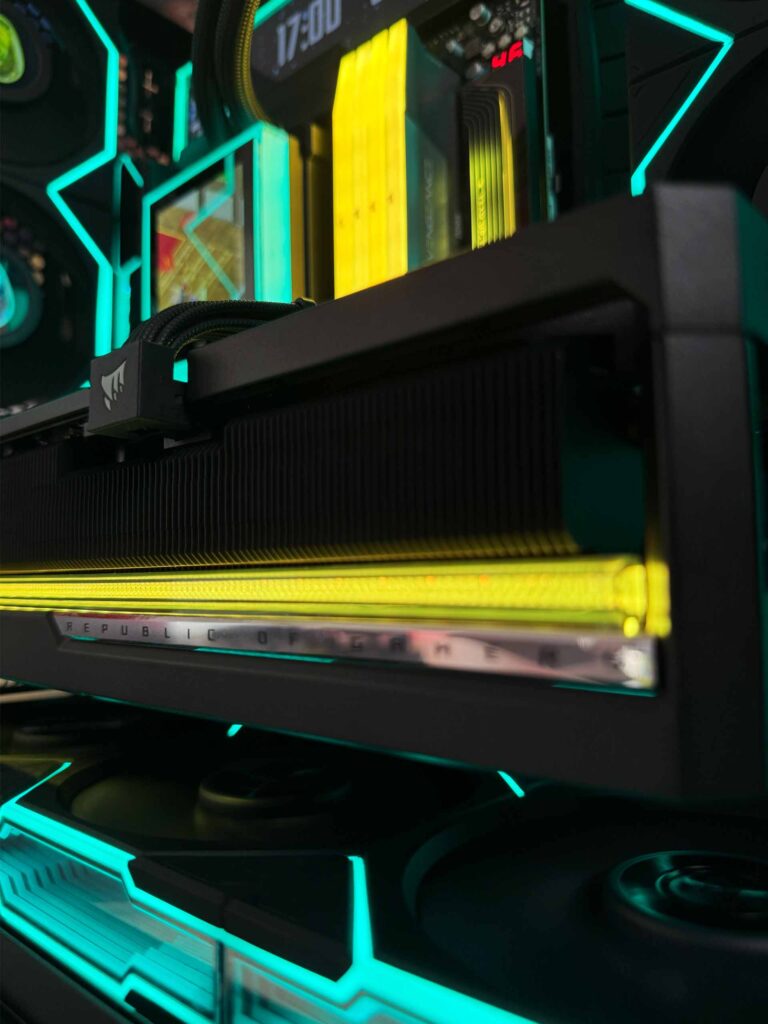 PC_LianliO11_BTF_5080rog_4