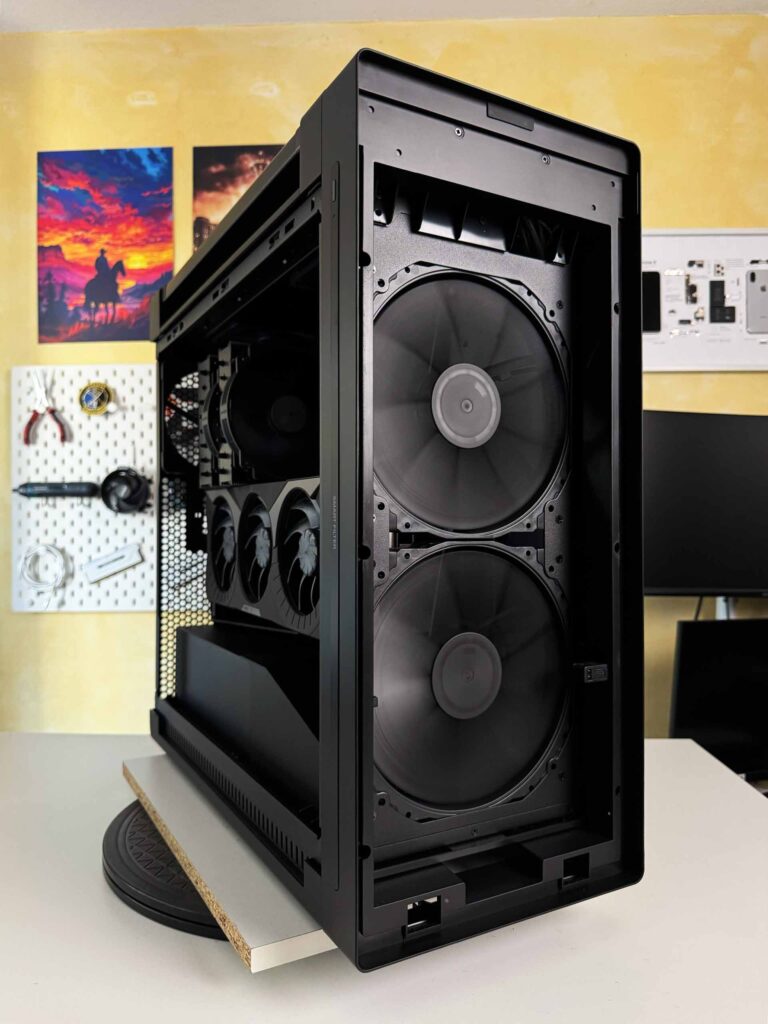 AP602_FullBlack_NOCTUA_9